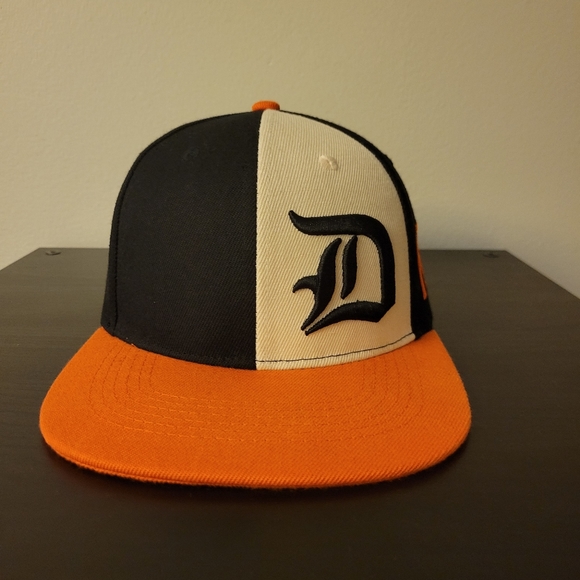 Snapback hats - Picture 1 of 4